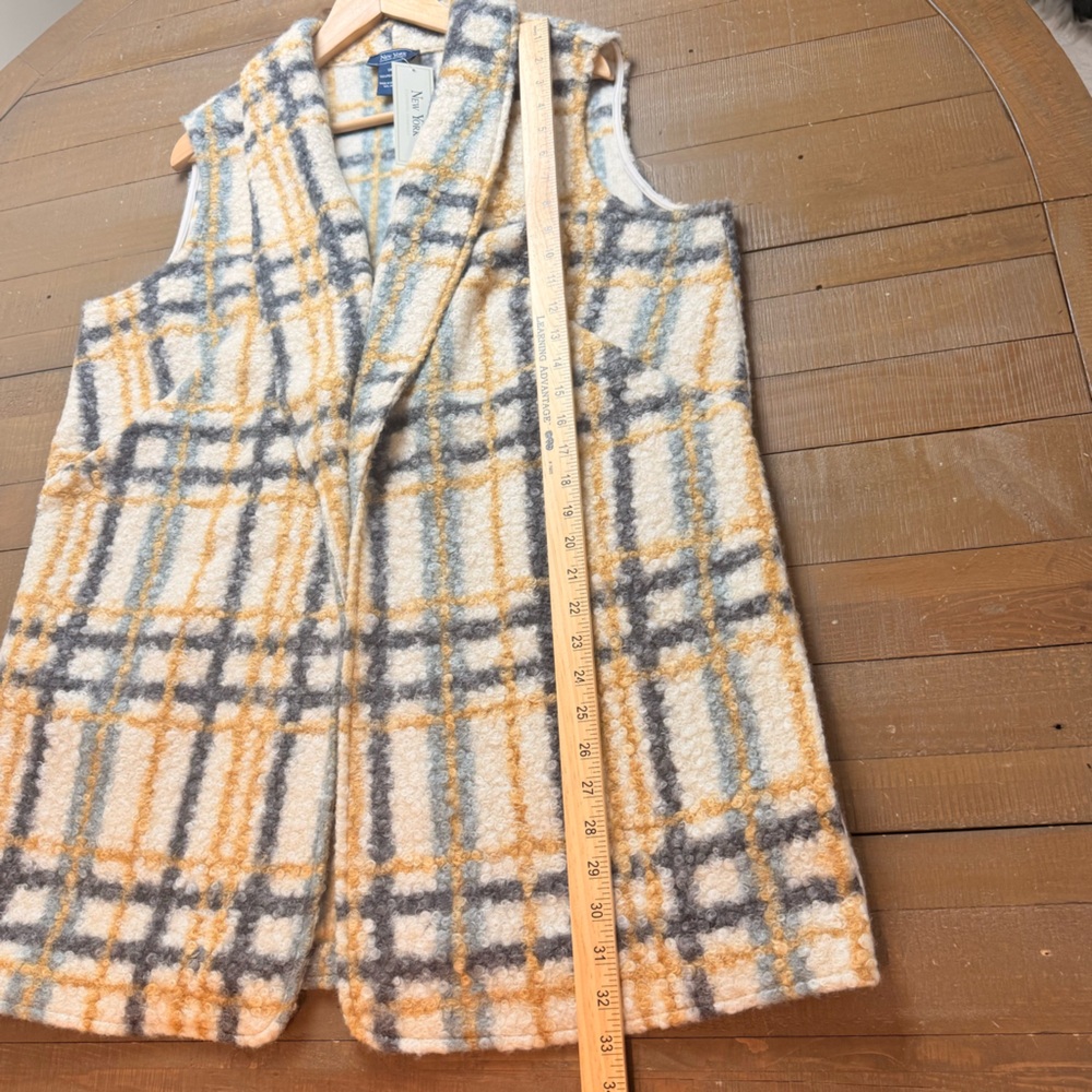 NWT New York Clothing Co. Plaid Sherpa Vest | Soft Fuzzy Check Print 1X - Picture 10 of 14